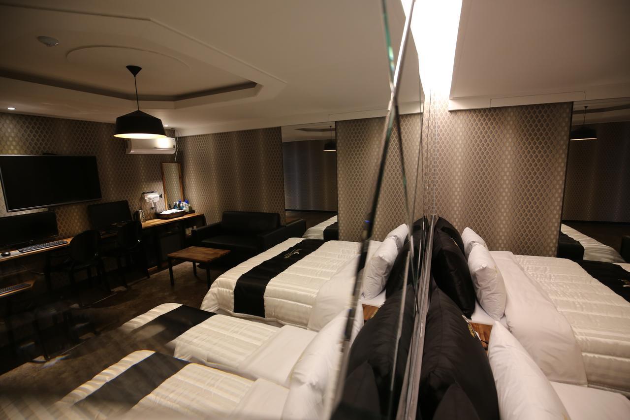 Hotel Nine Ντέτζον Εξωτερικό φωτογραφία