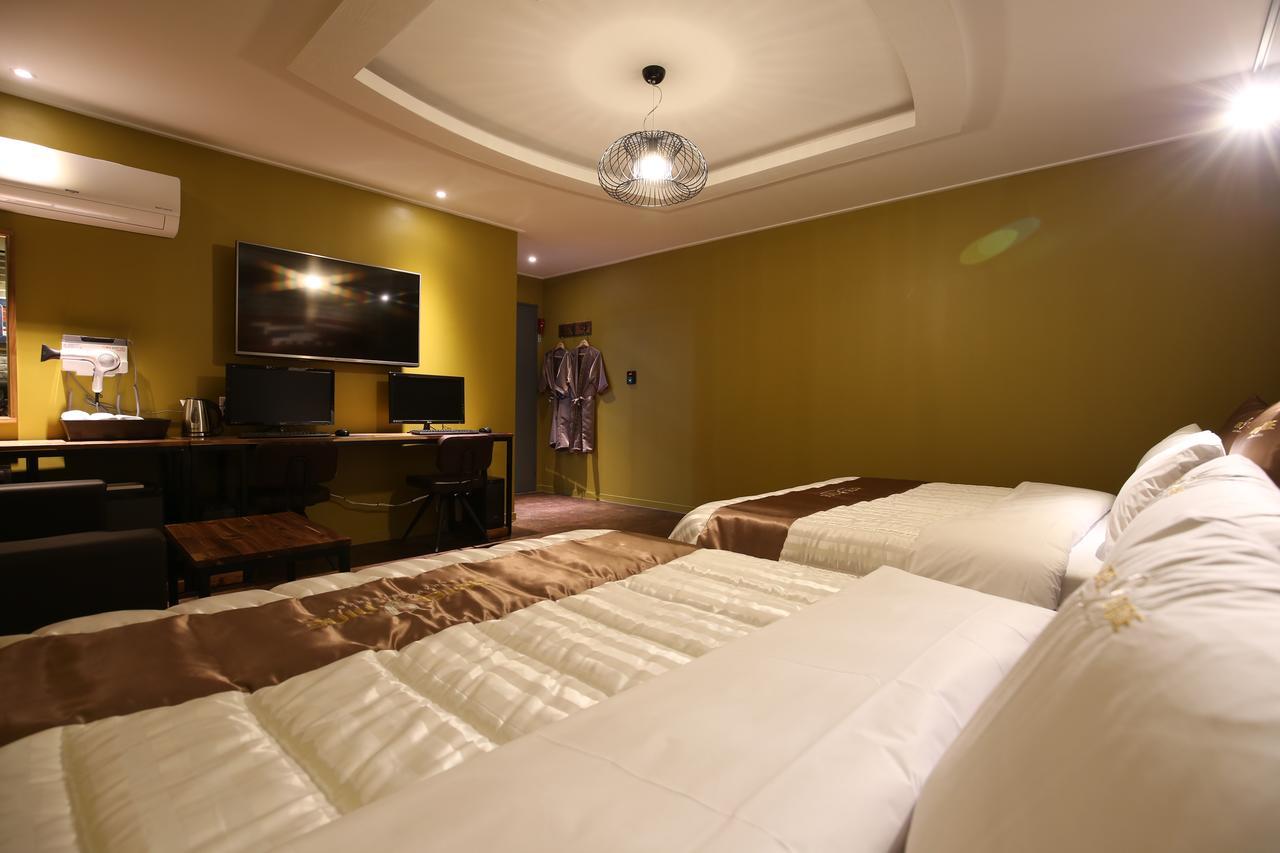 Hotel Nine Ντέτζον Εξωτερικό φωτογραφία