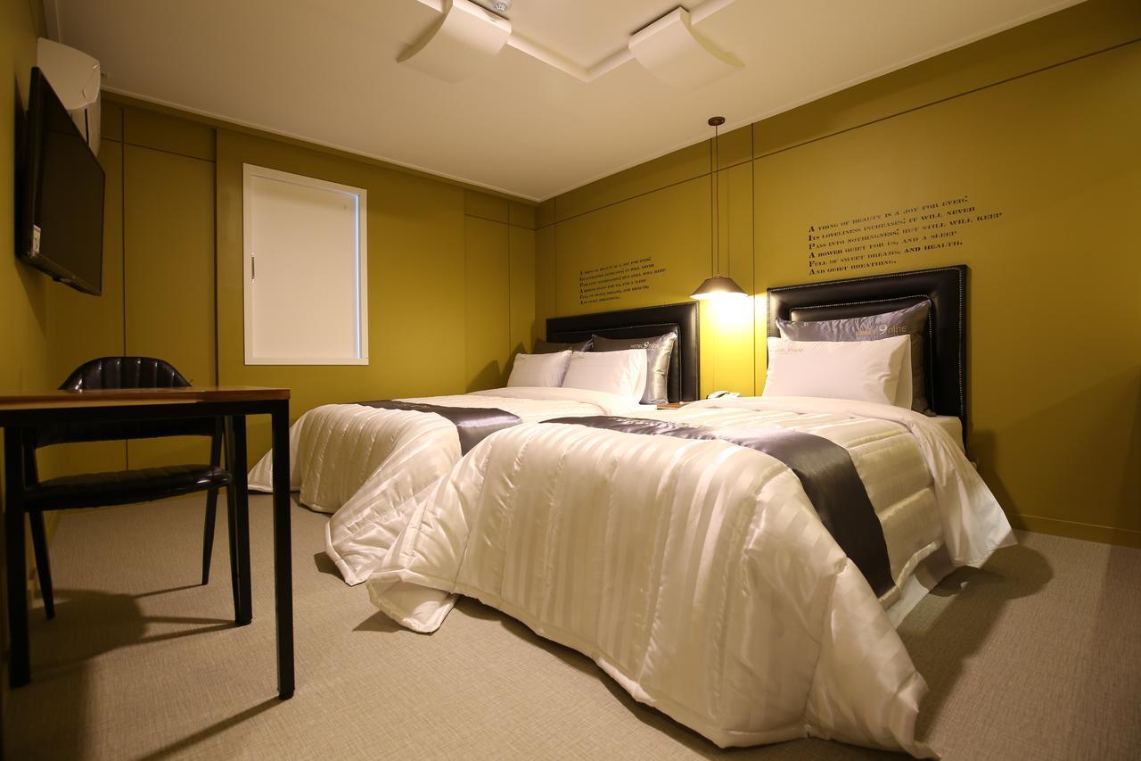 Hotel Nine Ντέτζον Εξωτερικό φωτογραφία
