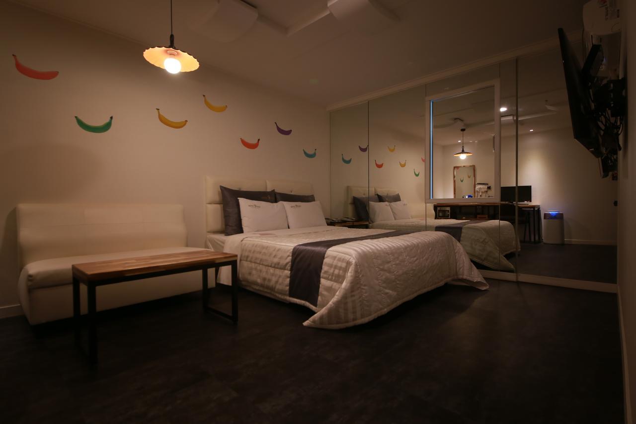 Hotel Nine Ντέτζον Εξωτερικό φωτογραφία